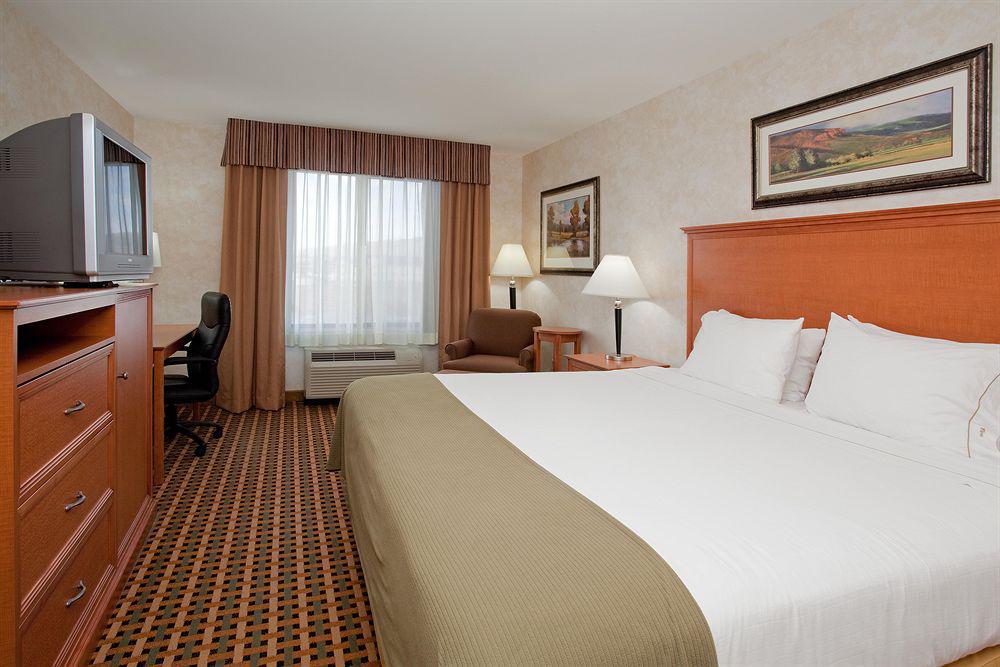 Holiday Inn Express Rawlins By Ihg Номер фото