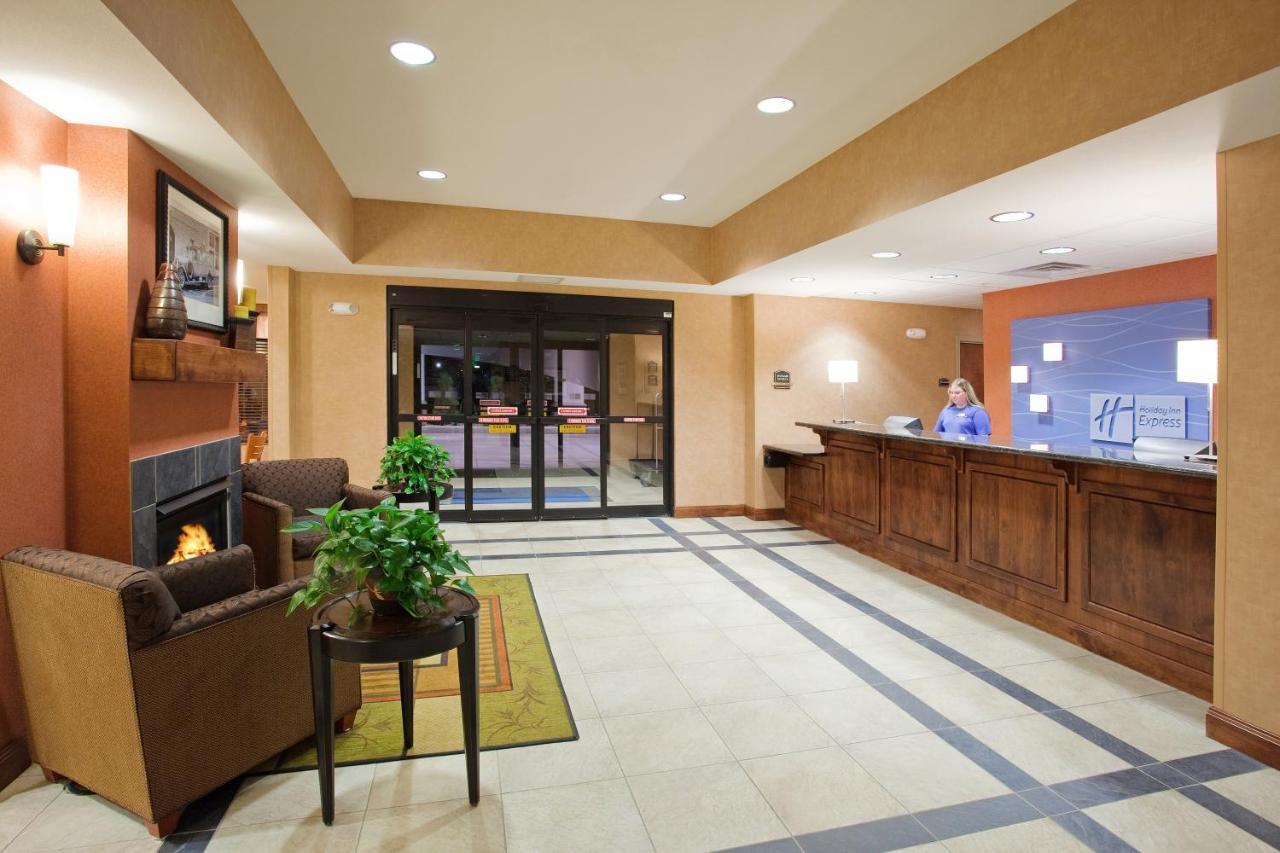Holiday Inn Express Rawlins By Ihg Екстер'єр фото